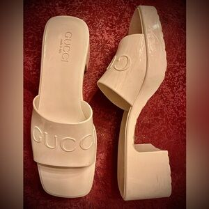 Gucci Cream Sandals